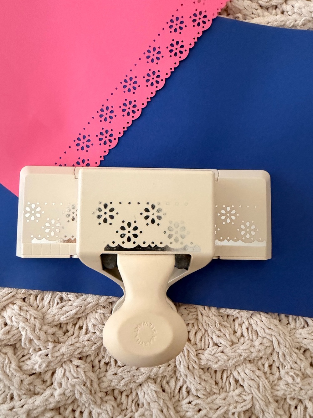 Martha Stuart Cream Floral Border Paper Punch - Decorative Edge Cutter